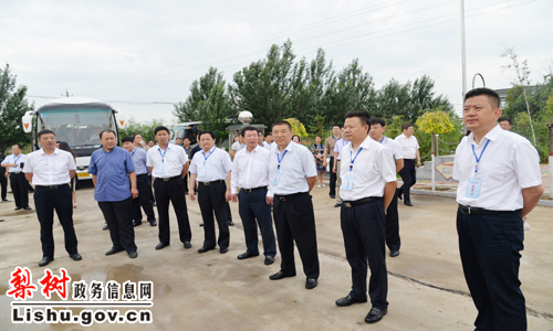 全市政法系统半年工作总结大会暨队伍建设梨树现场会召开